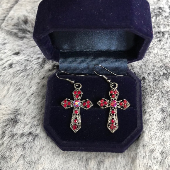 Vintage Jewelry - Ruby Cross Earrings